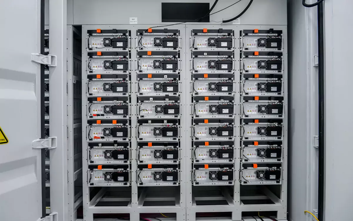 containerized energy storage system